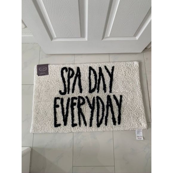 Rae Dunn Accessories - NWT Rae Dunn Bathroom Mat